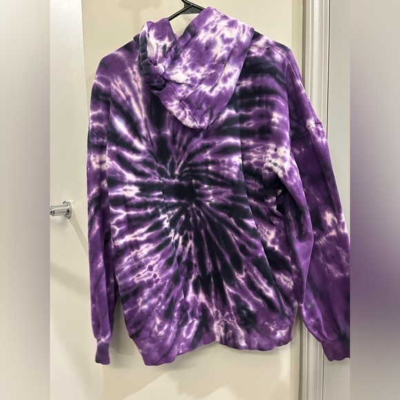 Disney Oversized Hoodie Women’s XS Purple Tie Dye Pockets Retro - Picture 2 of 8